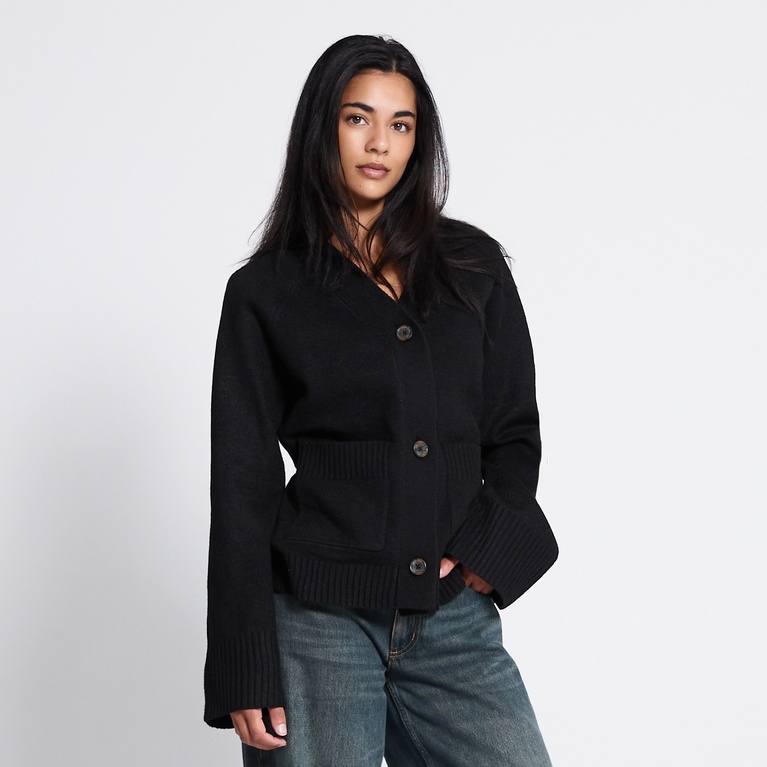 Fitted cardigan "Sabrina" Black